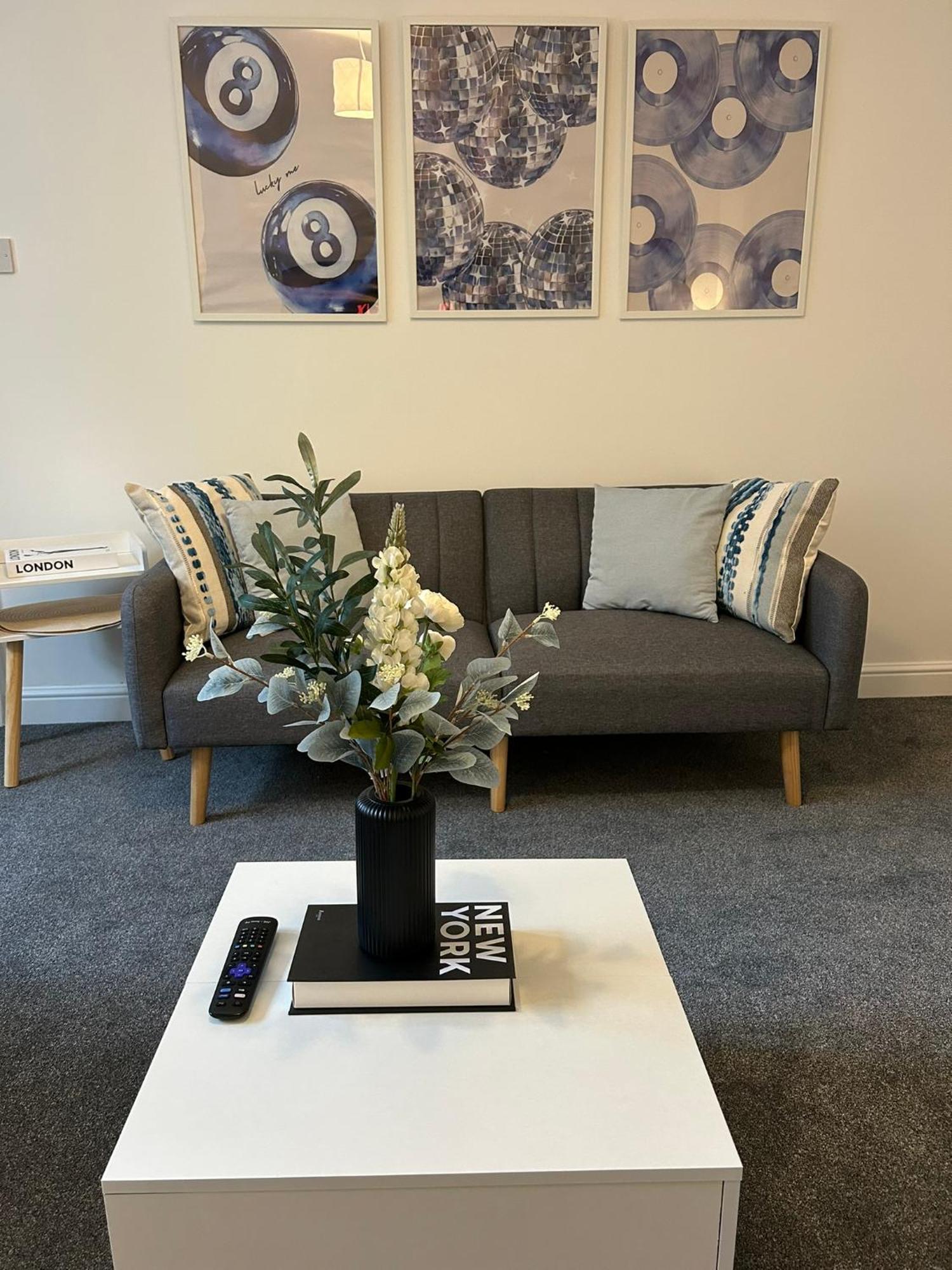 Brand New Modern Apartments Steps From Gloucester Quays Екстер'єр фото